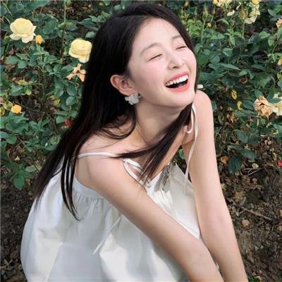他是龙国语 海报