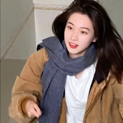 基拉·基拉丽娜 海报